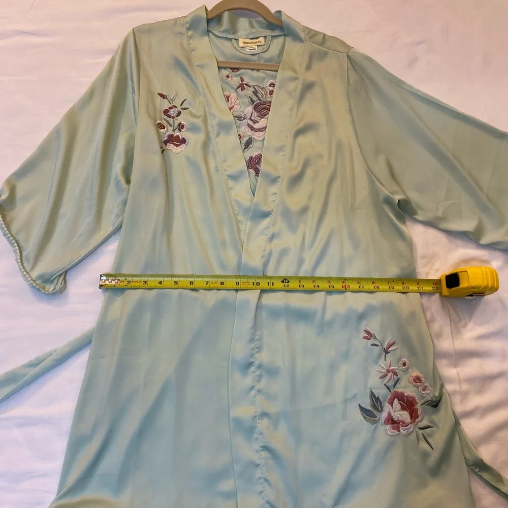 Cost Plus World Market Sage Green Embroidered Robe - Picture 5 of 7